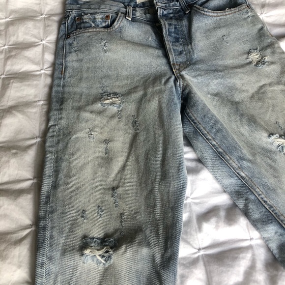 GRLFRND Light Wash Jeans - Picture 2 of 8